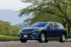 なぜ僕たちはメルセデス・ベンツに憧れるんだろう？ エントリーグレードの「GLC」とラグジュアリーな「マイバッハ」、2つのSUVに乗って瀬イオナが考えた。