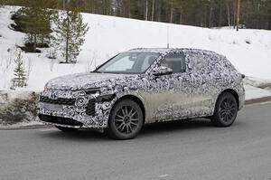 新型アウディQ5　プロトタイプ発見　ベストセラーSUVの第3世代、2024年発売見込み