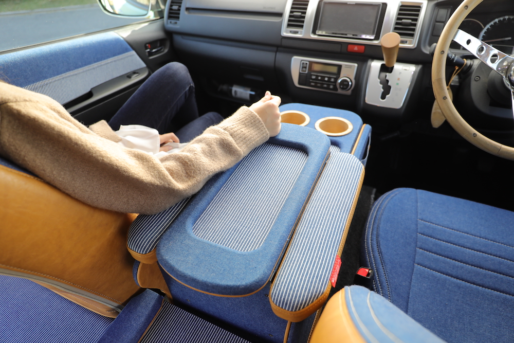 プチ贅沢 車中泊が楽しめる ハイエースなのに オシャレ過ぎる 内装カスタム4選 Auto Messe Web の写真 23ページ目 自動車情報サイト 新車 中古車 Carview