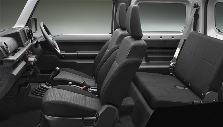 【ライズのライバル】スズキの小型SUV「エスプレッソ」ってどんな車？ その“ジムニー風”カスタムがカッコいい