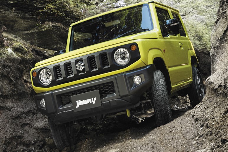 【ライズのライバル】スズキの小型SUV「エスプレッソ」ってどんな車？ その“ジムニー風”カスタムがカッコいい