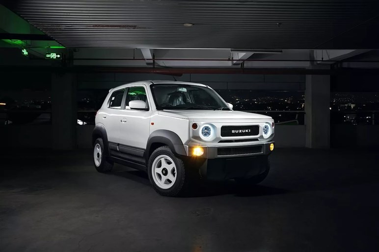 【ライズのライバル】スズキの小型SUV「エスプレッソ」ってどんな車？ その“ジムニー風”カスタムがカッコいい