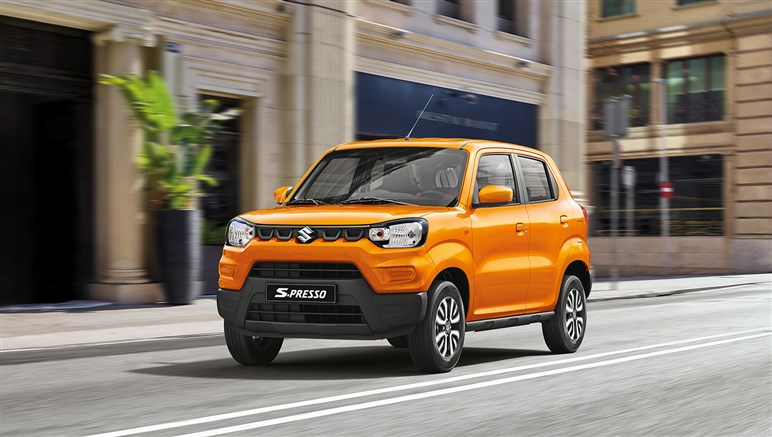 【ライズのライバル】スズキの小型SUV「エスプレッソ」ってどんな車？ その“ジムニー風”カスタムがカッコいい
