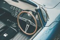 コブラの親戚：AC MA-200（1）　水平対向が前提の低ノーズにV8　脅威となったEタイプ