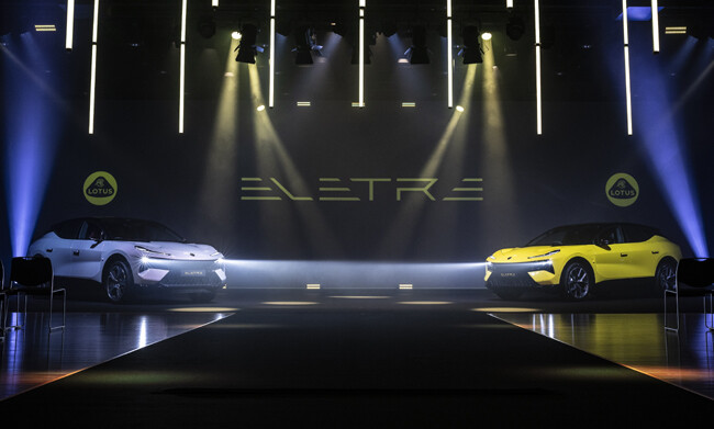 ロータスの新型電動SUV「エレトレ」が待望の日本デビュー