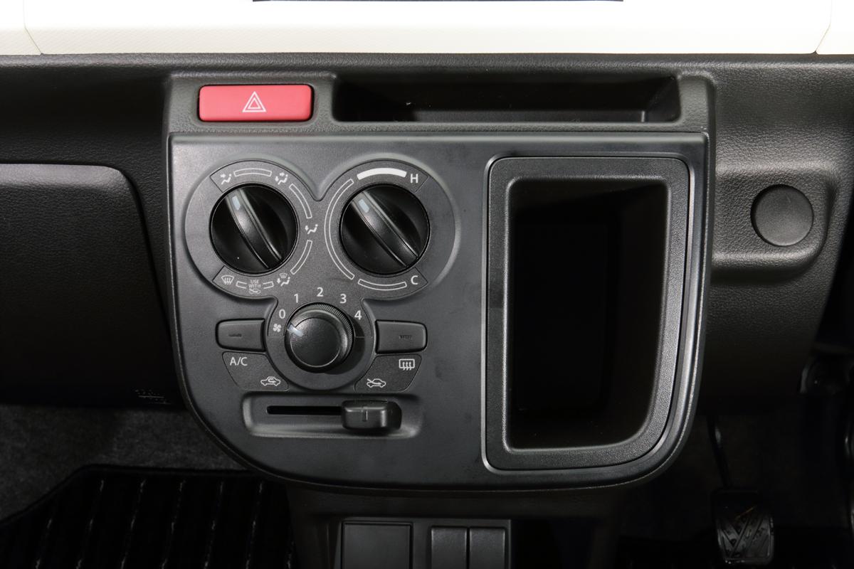 これが本来の姿だ スズキ アルトバンの軽自動車すぎる潔さ Web Cartop 自動車情報サイト 新車 中古車 Carview