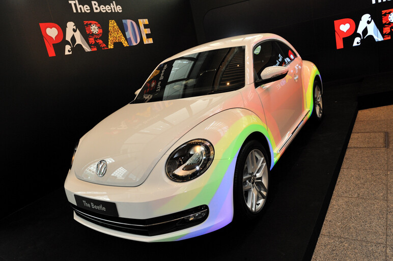 自分好みのビートルをデザイン。あの俳優も！