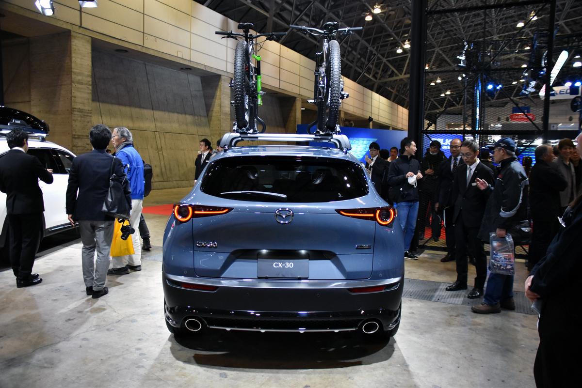 マツダは Cx 30 Signature Style を発表 輸入車オーナーを狙う洗練された見た目を実現するパーツを装着 東京オートサロン Web Cartop 自動車情報サイト 新車 中古車 Carview