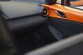 マツダ「ロードスター」30周年記念車は鮮やかなオレンジ　日本も含め世界3000台限定販売