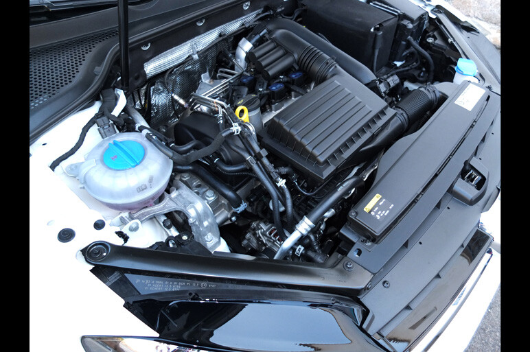 新型ゴルフVII に試乗　最新のゴルフは最良か