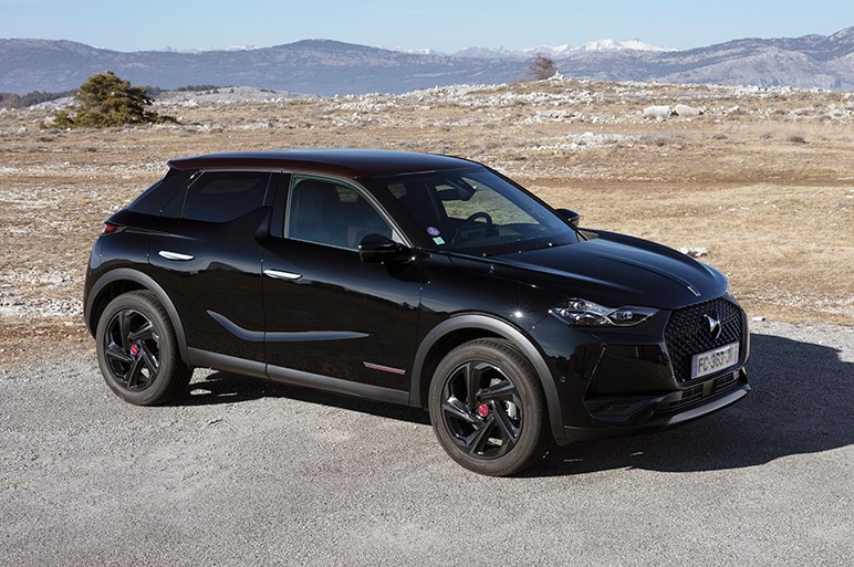 フランス発の小型高級SUV、DS3 クロスバックの超個性的スタイルは日本で成功するか？