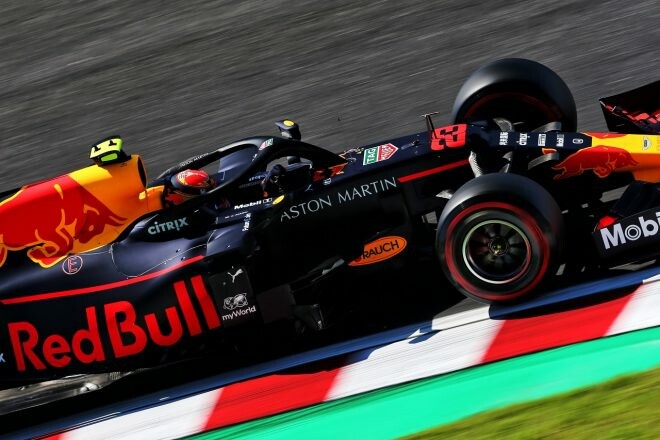 アルボン、フェルスタッペンと同タイムで予選6番手「ライバルの速さには驚いたが、自分の予選に満足」：レッドブル・ホンダ F1日本GP