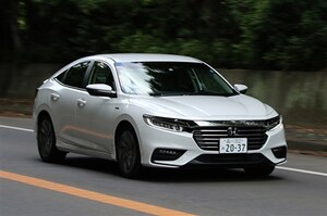 セダン不遇の時代に復活したホンダ インサイトはゆったり系キャラで独自路線を行く？