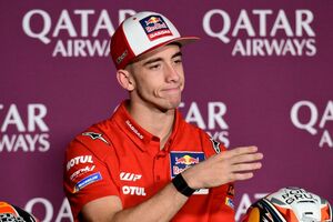 【MotoGP】アコスタ、白熱タイトル争いに「移籍するマルティンが王者ならドゥカティには大きな痛手だろう」