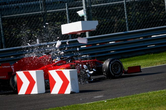 ベッテル ブレーキトラブルでリタイア 壊れたのが1コーナーでよかった フェラーリ F1第8戦決勝 Autosport Web 自動車情報サイト 新車 中古車 Carview