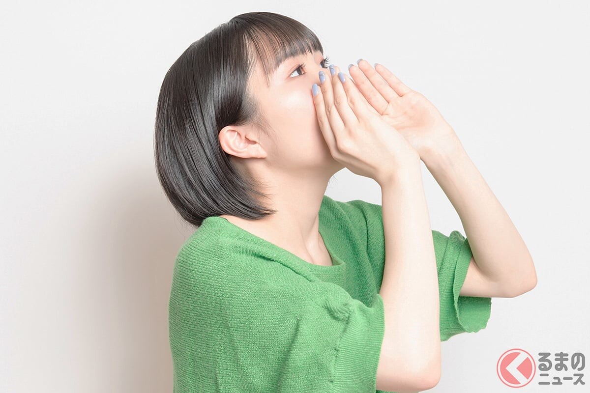 なぜ人は「掛ける」と言う？ 「声を、服を、エンジンを…」 何でも「掛ける」と呼ぶ不思議… 1300年代から見られる日本語的表現とは