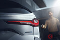 マツダが新型「3列高級SUV」世界初公開へ CX-60超え新型「CX-90」23年1月発表！ 米仕様にPHEV設定