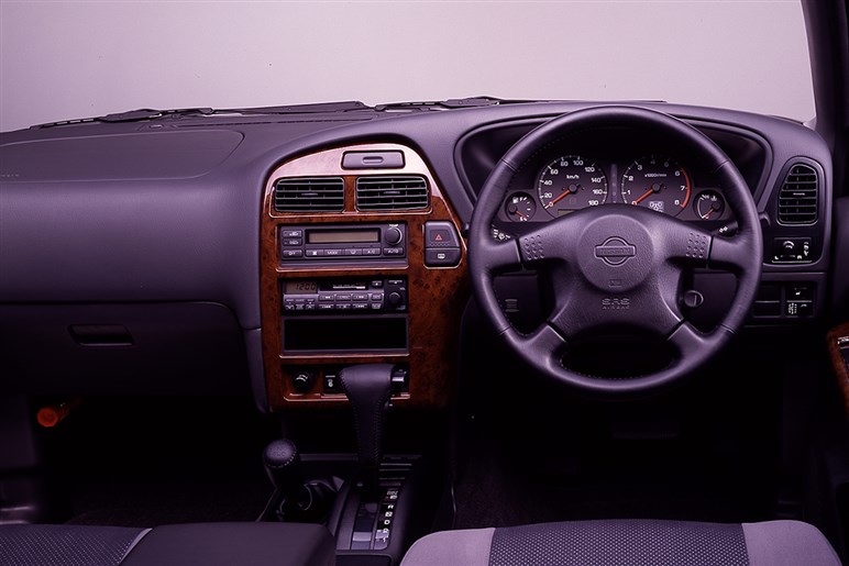 中国で日産の名車「テラノ」の“復活”が暗示される。PHEVで400ps超えの大型SUVも登場か