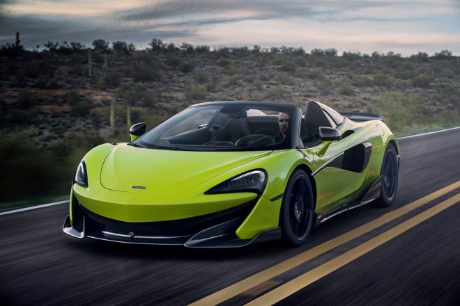 公道からサーキットまでを網羅するマクラーレン600lt 青い炎を魅せる極上のマシン 最新スーパースポーツカー試乗レポート Autosport Web 自動車情報サイト 新車 中古車 Carview