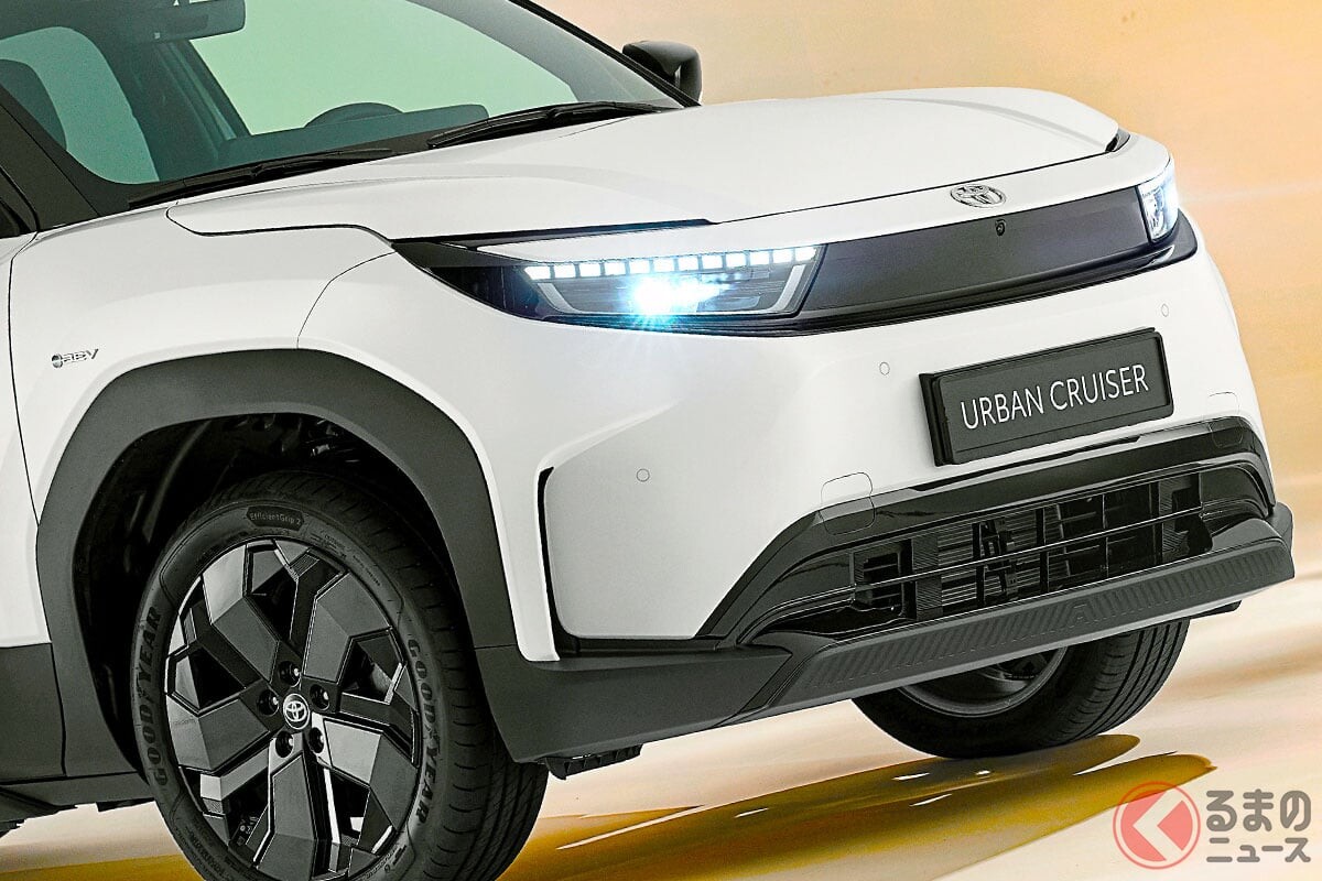 トヨタ新型「ちいさなSUV」登場へ！ 全長4.2mで「ちょうどいい」サイズ感！ キリっと精悍な「斬新デザイン」がカッコイイ！ 新型「アーバンクルーザー」欧州モデルとは！