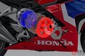 海外では“約27万円”のエントリーモデルにも搭載!? 「アシスト＆スリッパークラッチ」がスゴイ！ ツーリングも街乗りもラクになる「高機能装備」とは