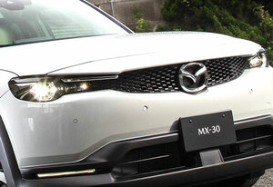 マイルドHVは242万円から!!! マツダの新鋭MX-30は激戦区SUVで存在感をだせるのか？