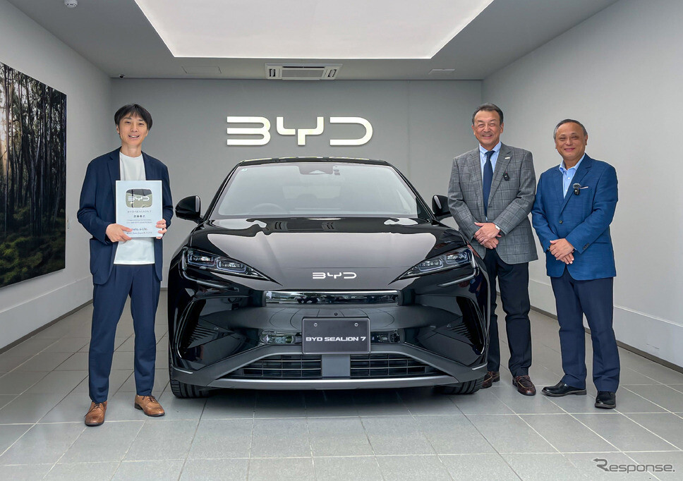 BYD、国内EV累計販売が5305台に…5000台目の『シーライオン7』を納車