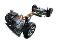 月額の差はわずか623円！ 新型トヨタRAV4 HYBRID 4WDとマツダCX-5 XD 4WDの対決。燃費性能で選ぶとどうなるか？