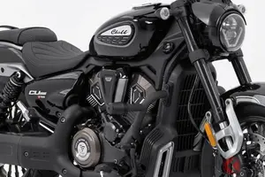 Voge「“新型”クルーザー」発表！ “サラミスライス”のサイレンサーで個性を主張！ 中国ブランド最新モデル「CU625」とは？