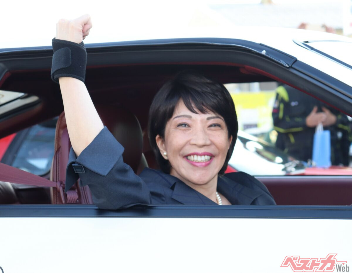 祝 A70スープラに22年乗り続けた「日本初のクルマ好き首相」誕生!!!　ガソリン税＆軽油引取税の暫定税率廃止 ヤード法……高市首相に望むこと
