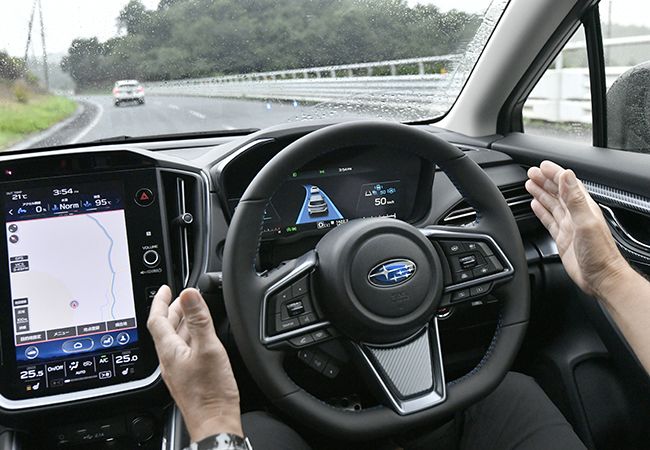 先進運転支援システム Adas 技術で選ぶ 安全 安心が充実したベストモデル カー アンド ドライバー 自動車情報サイト 新車 中古車 Carview