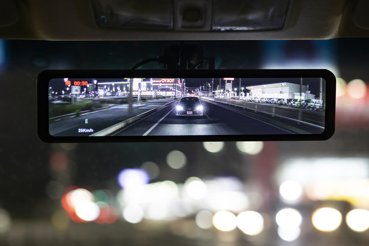 旧型車や非搭載車も安心 死角部分をカバーする 安全運転機能が後付けできる 時代へ Auto Messe Web 自動車情報サイト 新車 中古車 Carview