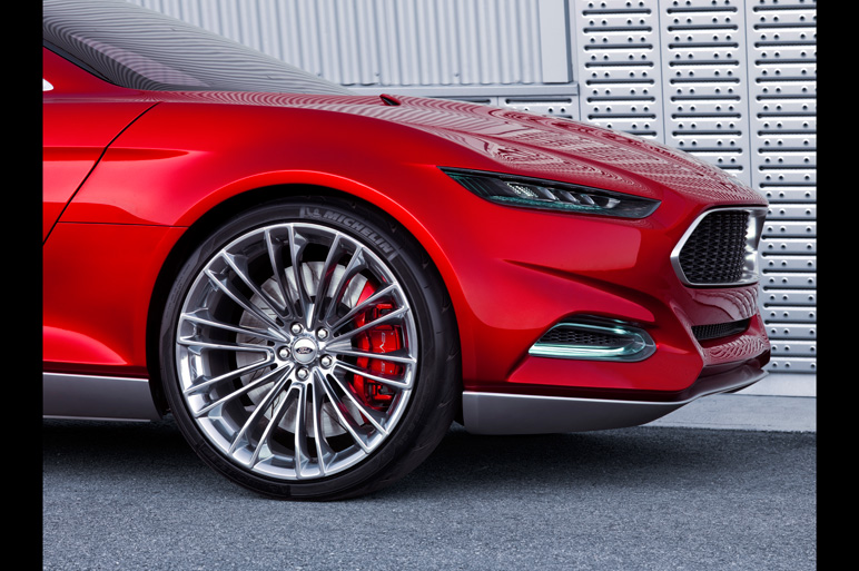 フォード新型コンセプト EVOS製作シーン公開