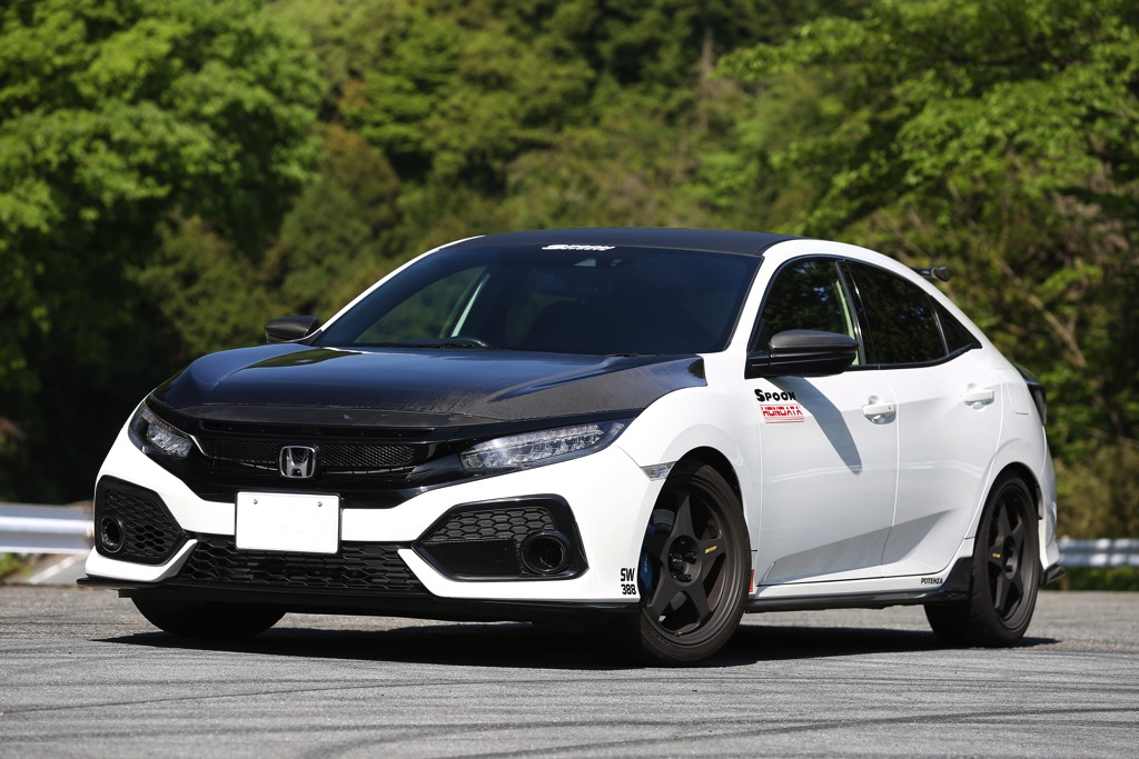 タイプrを超えたシビックハッチバック Fk7 に緊急試乗 シビックのdnaを感じる走りに感動 Web Option 自動車情報サイト 新車 中古車 Carview