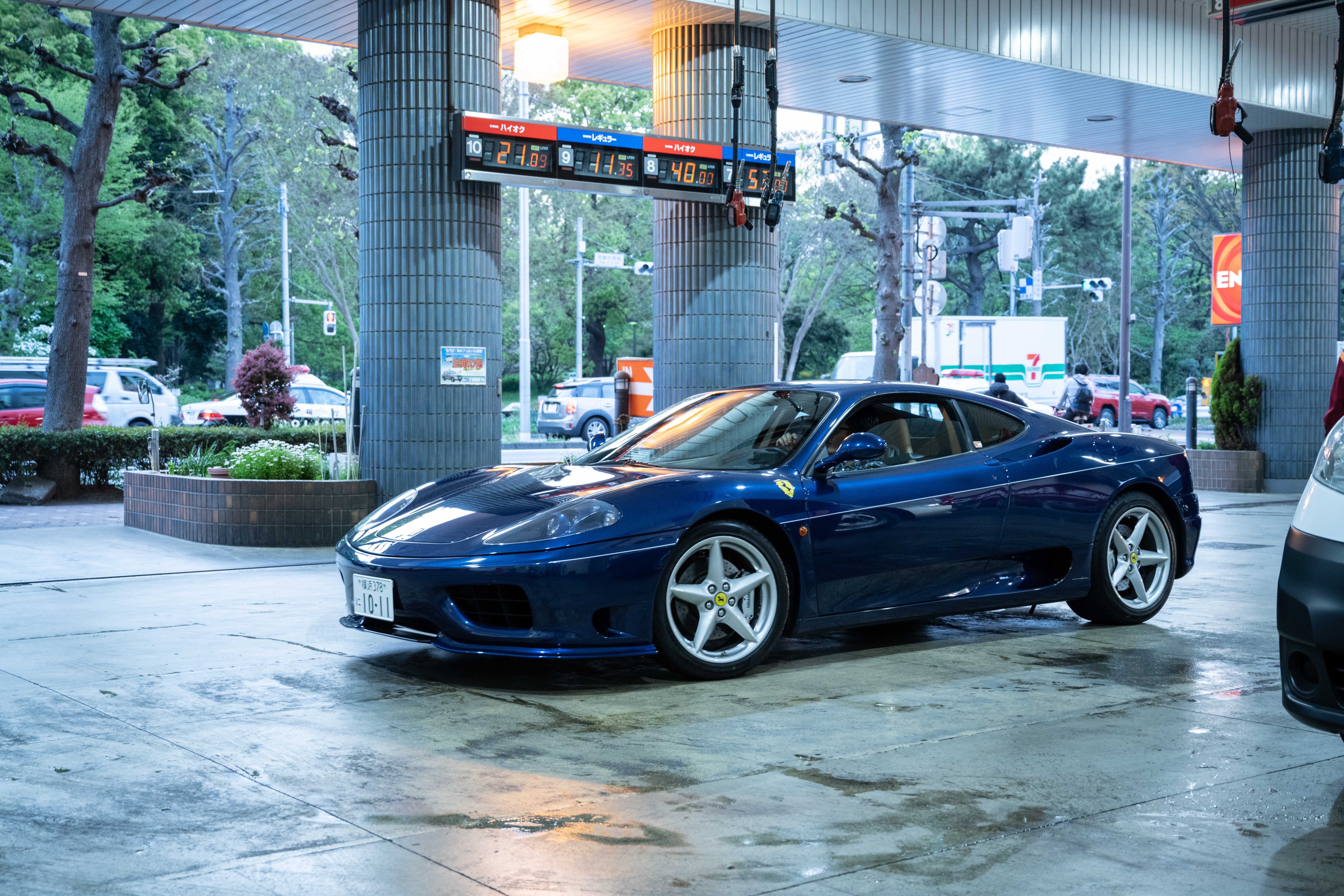 29歳 フェラーリを買う Vol 48 ちょっと古いフェラーリのランニングコスト Gq Japan 自動車情報サイト 新車 中古車 Carview