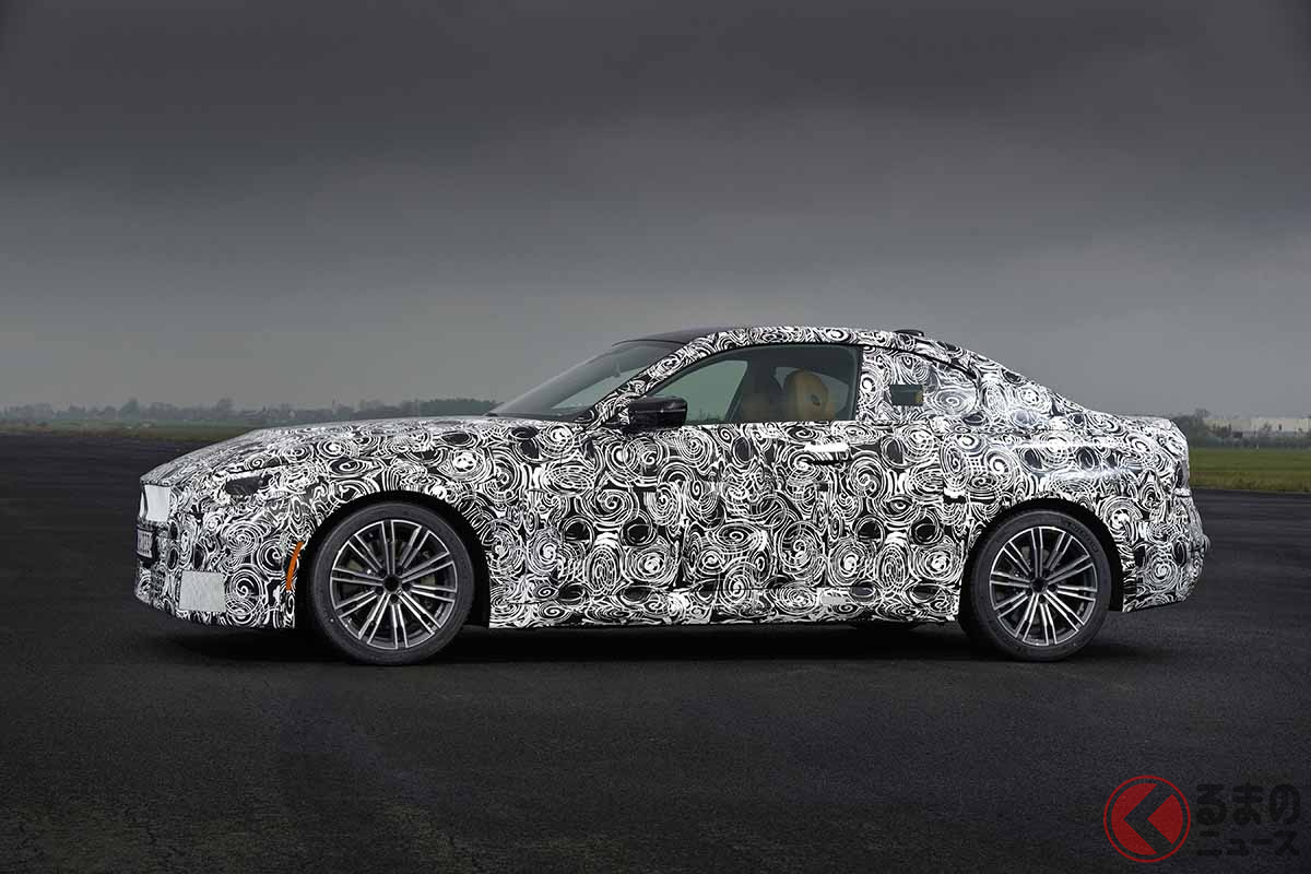 BMW新型「2シリーズクーペ」7月8日世界初公開！ 進化した2代目は後輪駆動を踏襲
