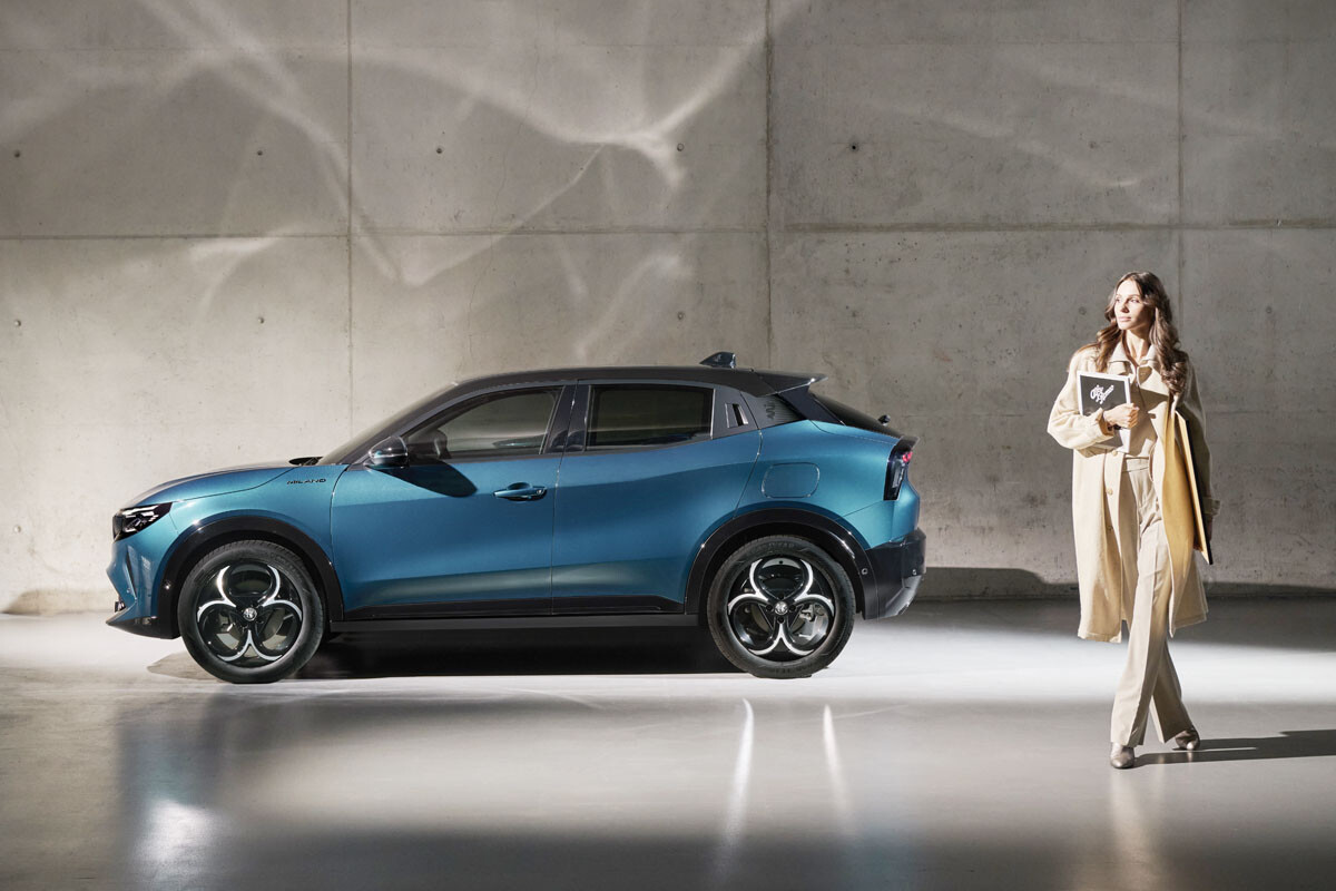 アルファロメオ　新型コンパクトSUV「ジュニア」のティザーサイトオープン