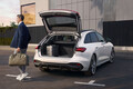 セダンのＡ４がフルモデルチェンジでＡ５になった！　ブランドの威信をかけた新型アウディA５＆S５は最新技術満載の大注目モデル