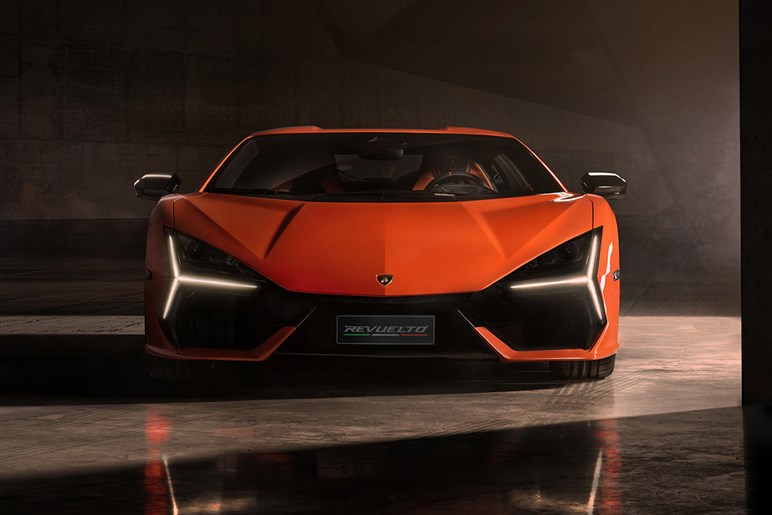 カーボン満載で371万円！ レヴエルト用ボディキットは限定50台、スーパーカーなら当然？