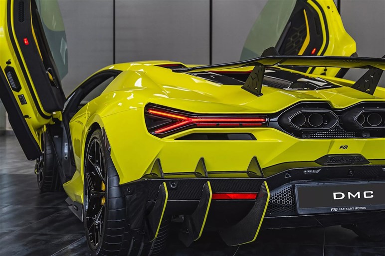 カーボン満載で371万円！ レヴエルト用ボディキットは限定50台、スーパーカーなら当然？