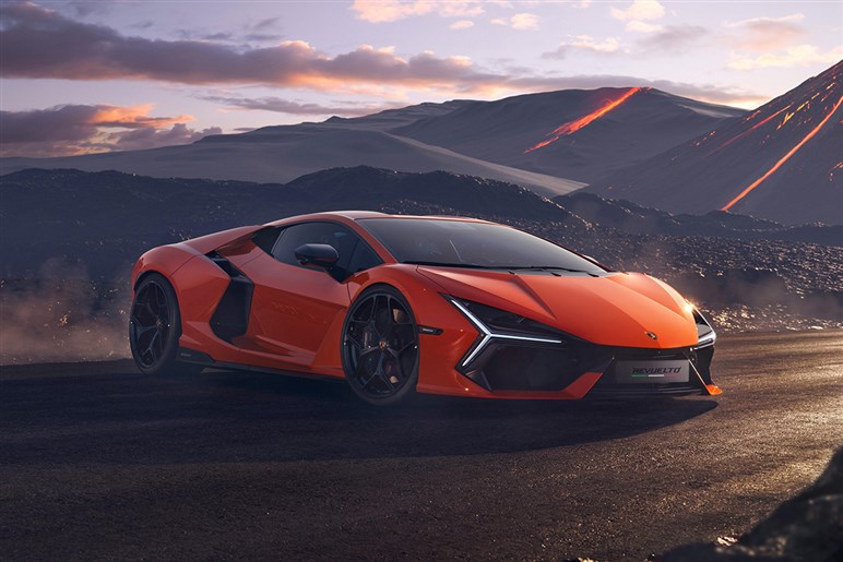 カーボン満載で371万円！ レヴエルト用ボディキットは限定50台、スーパーカーなら当然？
