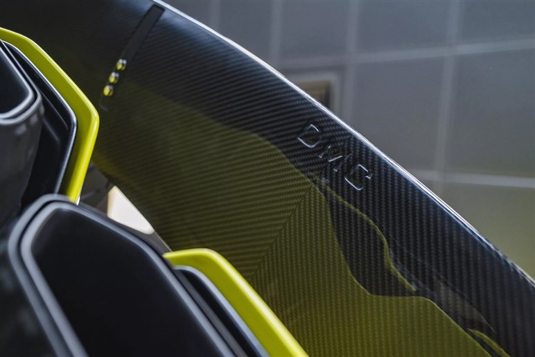 カーボン満載で371万円！ レヴエルト用ボディキットは限定50台、スーパーカーなら当然？