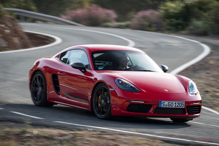 試乗 ポルシェ718ケイマンt 高コスパ評価 排気音 イマイチ Autocar Japan 自動車情報サイト 新車 中古車 Carview