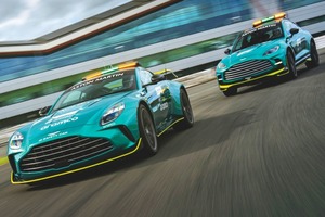 F1を守るアストン マーティン　ヴァンテージとDBX707　「裏方」敏腕ドライバーへ聞く