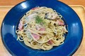 濃厚な旨み!!　季節限定の牡蠣に大満足！　やっぱり外さない関越道「pasar三芳」の炒めスパ　バイクで行く高速道路グルメ