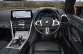 グリルにイルミネーション内蔵　BMW M850i xドライブ・カブリオレへ試乗　特別感が欲しい