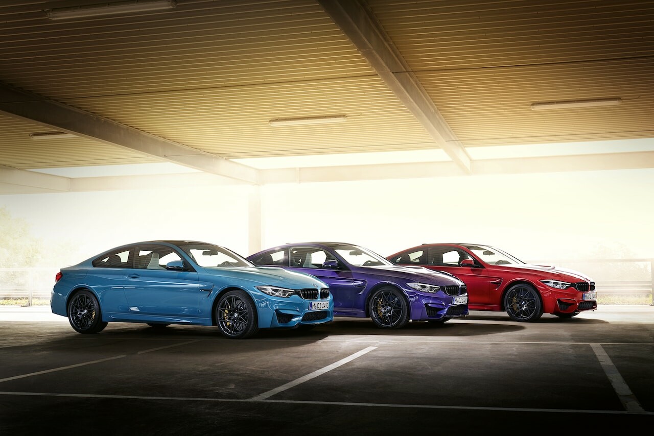 BMW、M4 コンペティションをもっとレーシーに装う限定モデル「エディション ヘリテージ」を発売