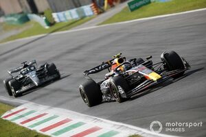 メルセデスF1代表、フレキシブルウイング取り締まりの効果に懐疑的な姿勢「レッドブルが突然遅くなったら良いけどね」