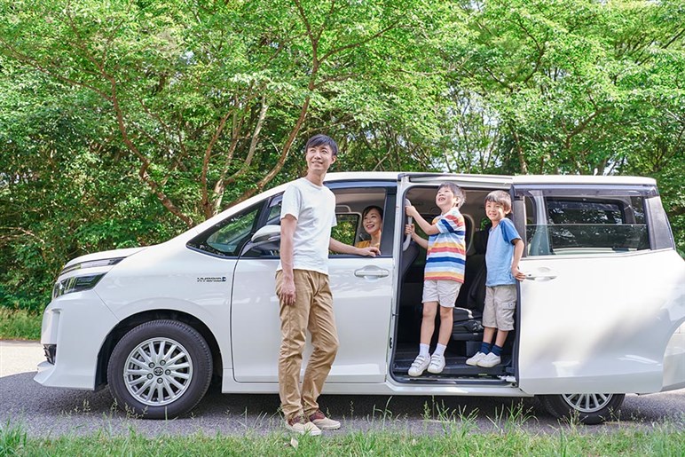 ミニバンのサイズ別の特徴とおすすめ車種 中古車を見つけるコツや相場も解説 購入ガイド Carview 自動車情報サイト 新車 中古車 Carview