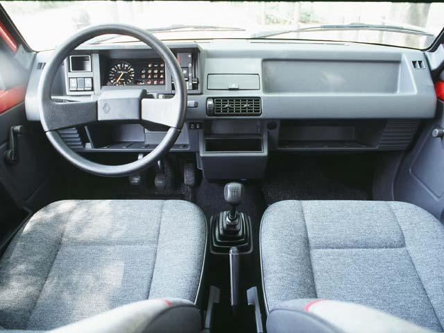 ルノー 5 の口コミ 評価 自動車情報サイト 新車 中古車 Carview